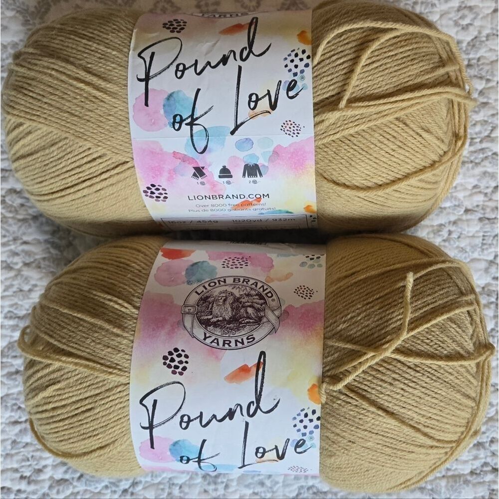 Lion Brand Pound of Love Yarn 2 Skeins Color:STRAW (TAN)16 OZ EA 2040 YDS TOTAL